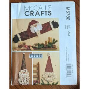 UNCUT McCall's Craft Pattern M5782 Santa Decor